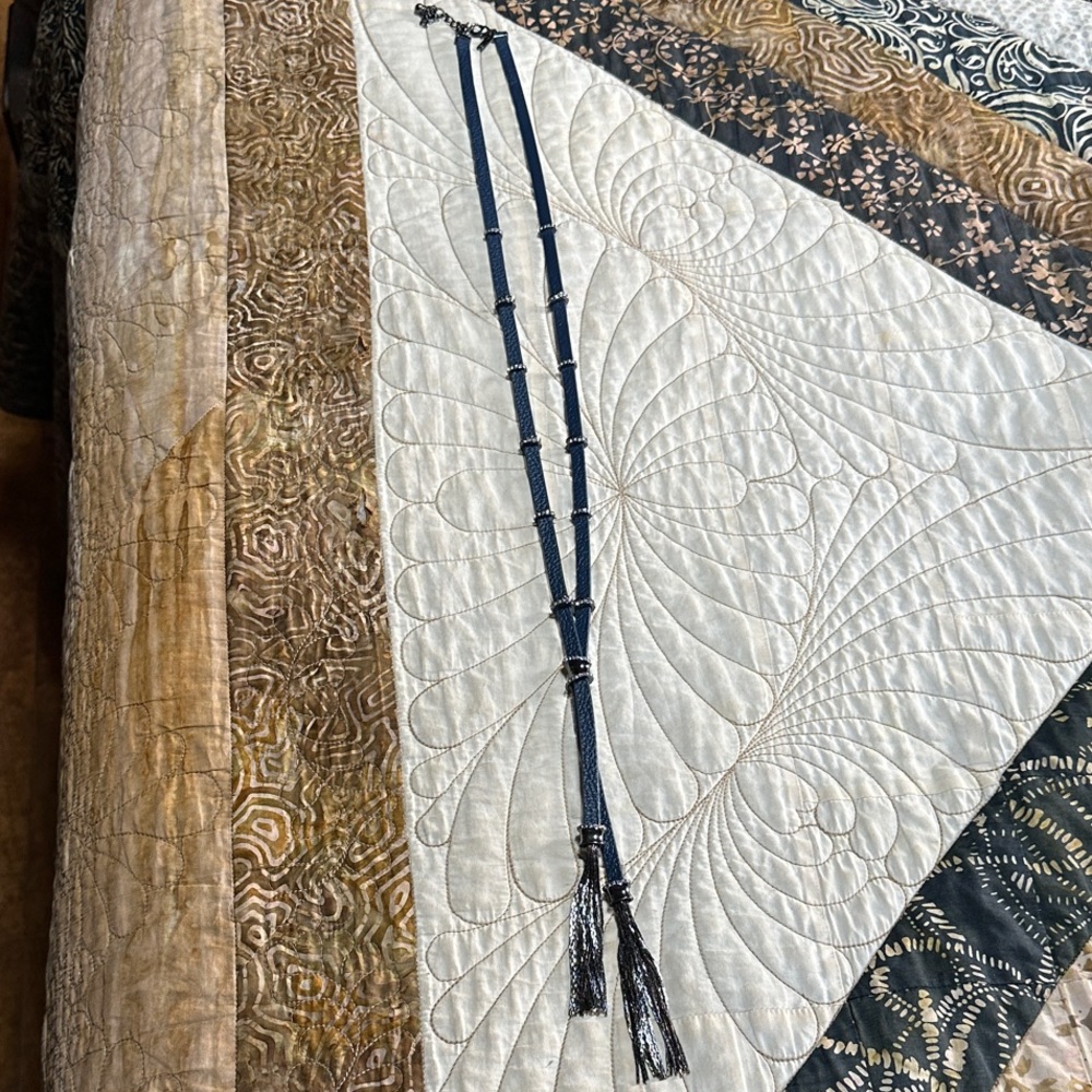 Elegant Navy & Crystal Beaded Necklace